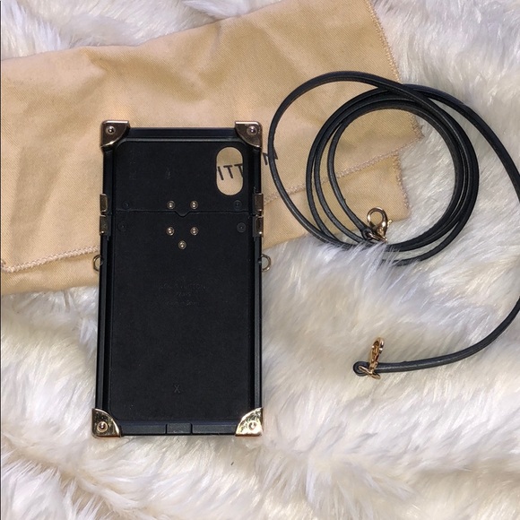 Reverse Monogram Eye-Trunk iPhone X Case - Picture 3 of 3